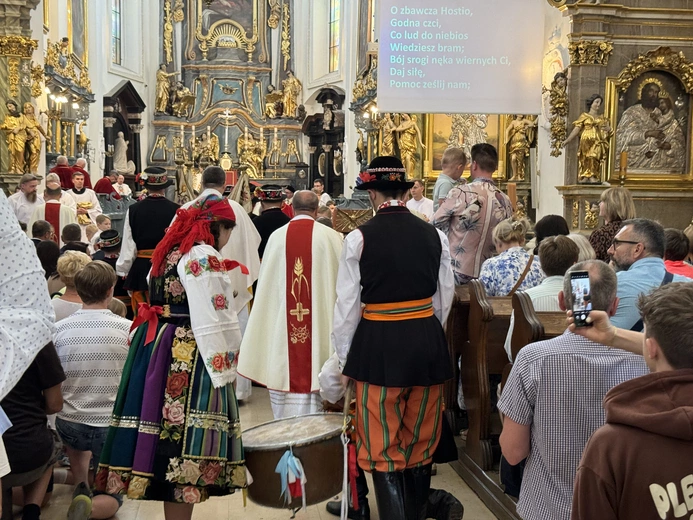 Boże Ciało w Łowiczu - Msza św.