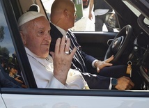 Franciszek wraca do Watykanu
