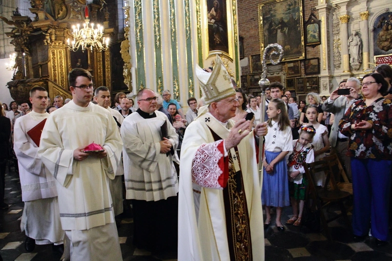 Erygowanie sanktuarium Najświętszej Eucharystii w bazylice Bożego Ciała