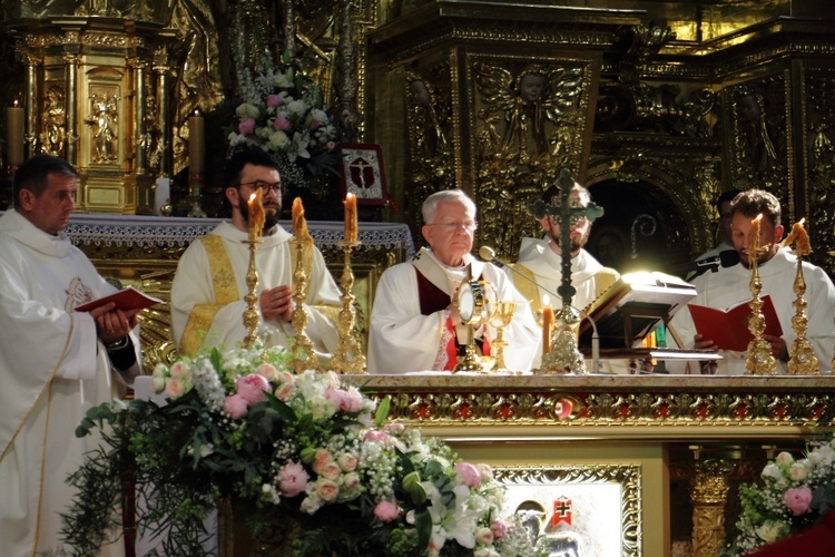 Erygowanie sanktuarium Najświętszej Eucharystii w bazylice Bożego Ciała