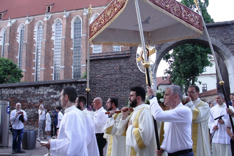 Erygowanie sanktuarium Najświętszej Eucharystii w bazylice Bożego Ciała
