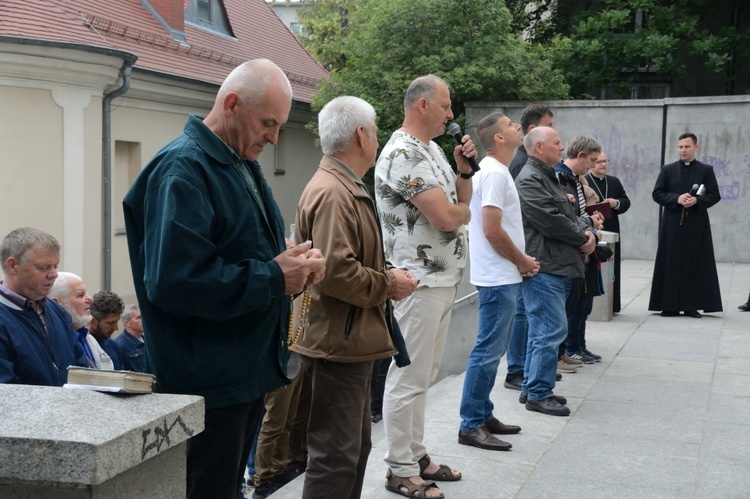 Męski Różaniec w Opolu