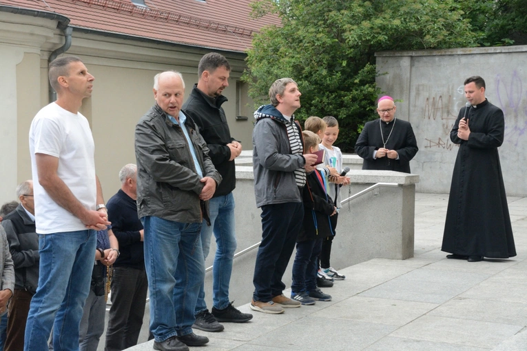 Męski Różaniec w Opolu