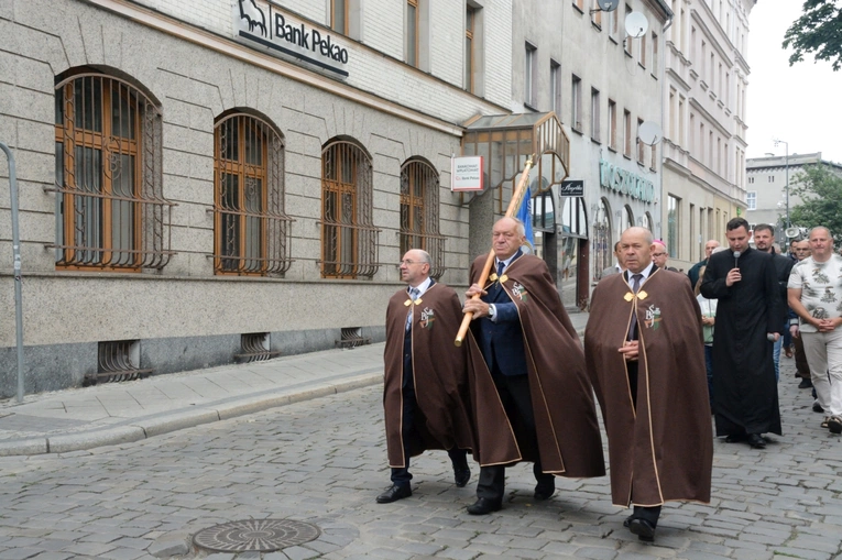 Męski Różaniec w Opolu
