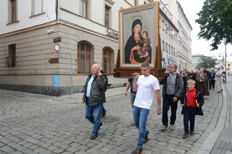 Męski Różaniec w Opolu