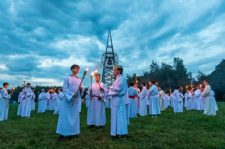 Kościół młodych na Polach Lednickich