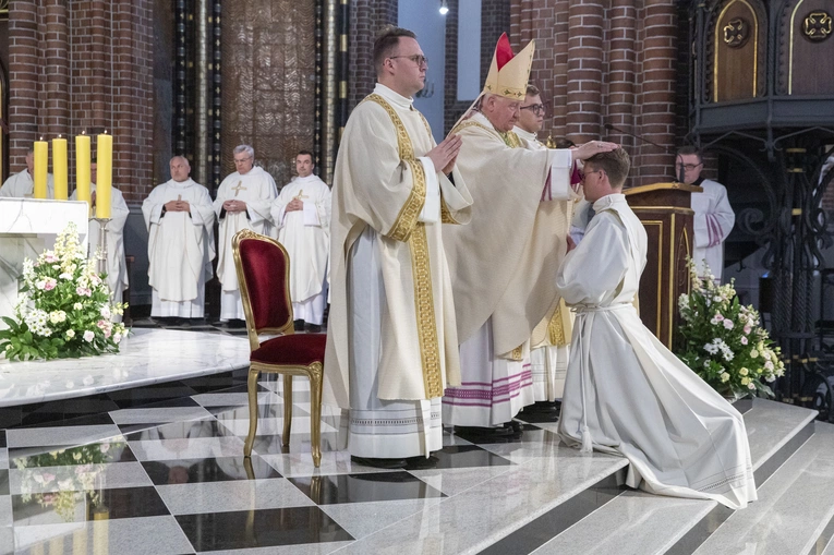 Nowi kapłani diecezji warszawsko-praskiej