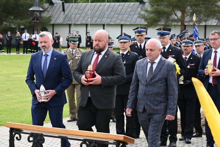 Strażacy i motocykliści dojechali do Gaździny Podhala 
