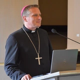 Przywitanie uczestników konferencji "Jezu, ufam Tobie"