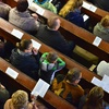 Socjologowie: wzrost odmów na pytanie o wyznanie, to deklaracja dystansu wobec Kościoła