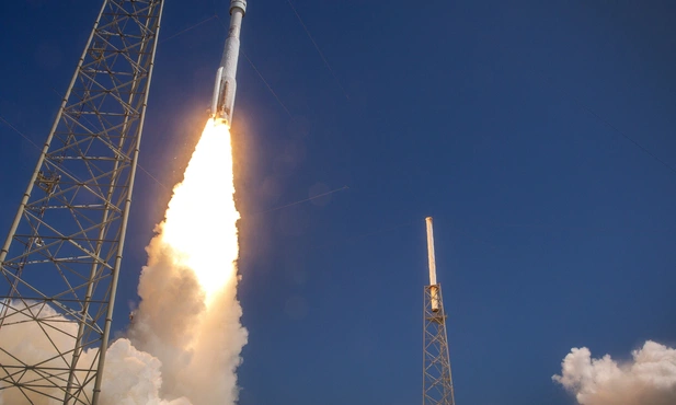 Start statku kosmicznego Starliner