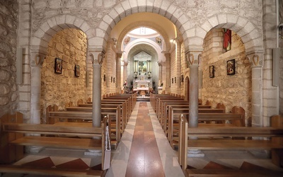 Kościół w Kanie Galilejskiej (Izrael), wybudowany w miejscu, gdzie według tradycji odbyło się biblijne wesele.
