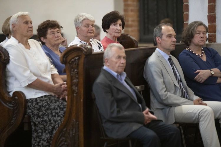 Msza św. inaugurująca wystawę o bł. Jerzym Popiełuszko