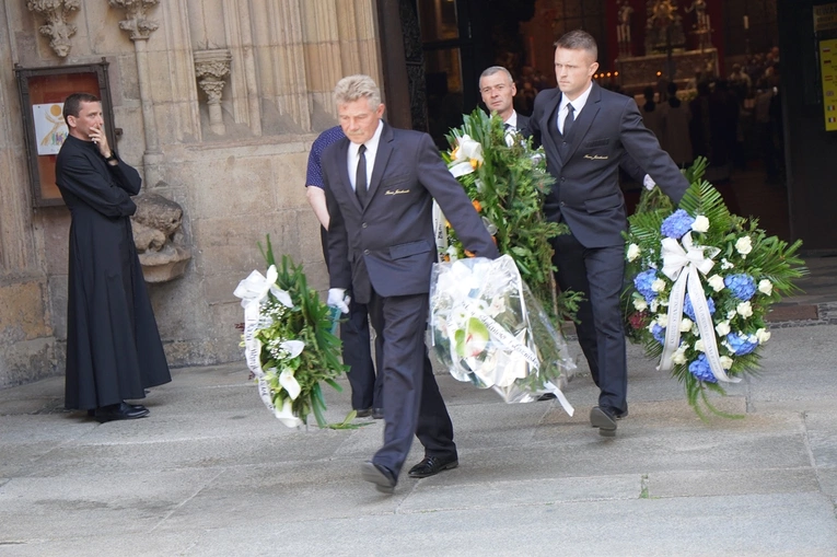 Msza św. pogrzebowa w intencji śp. ks. prałata Stanisława Paszkowskiego