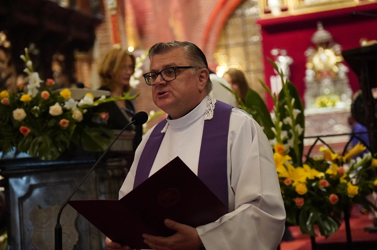 Msza św. pogrzebowa w intencji śp. ks. prałata Stanisława Paszkowskiego