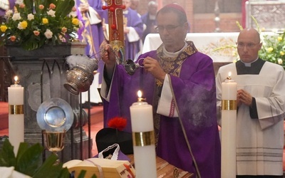 Msza św. pogrzebowa w intencji śp. ks. prałata Stanisława Paszkowskiego