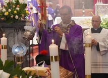 Msza św. pogrzebowa w intencji śp. ks. prałata Stanisława Paszkowskiego
