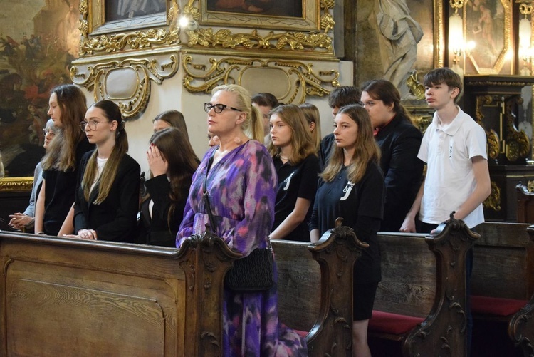 Społeczność Szkół Katolickich uczciła św. Królową Jadwigę