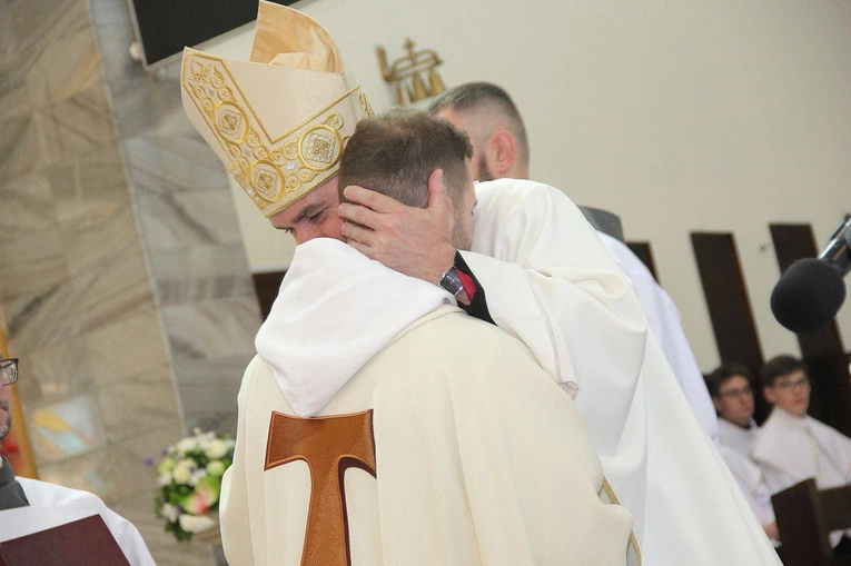 Sakrament święceń prezbiteratu br. Wojciecha Szutowicza