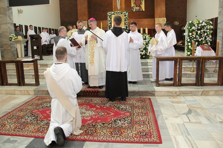 Sakrament święceń prezbiteratu br. Wojciecha Szutowicza