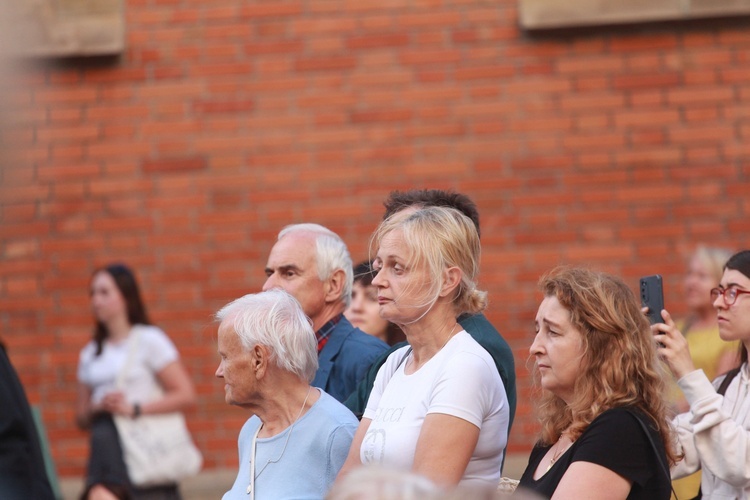 Koncert na Placu Katedralnym