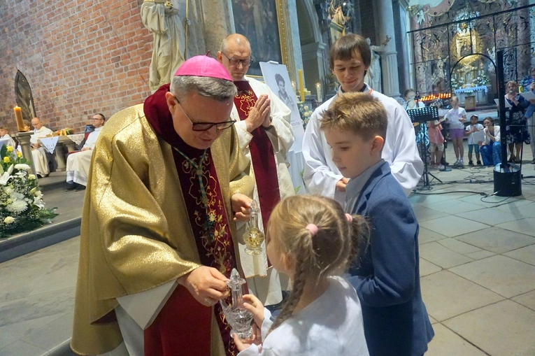 Pielgrzymka rodzin do sanktuarium Matki Bożej Pokornej