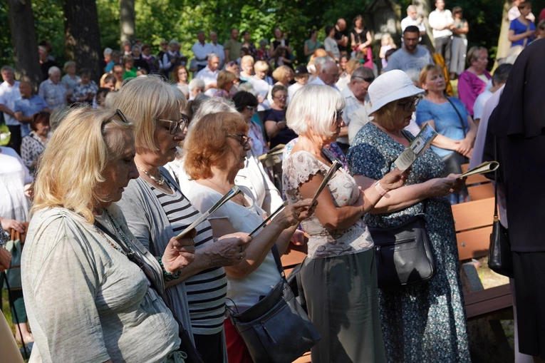 Inauguracja sanktuarium NMP Osobowickiej na Świętym Wzgórzu