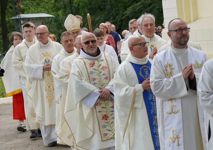 Inauguracja sanktuarium NMP Osobowickiej na Świętym Wzgórzu
