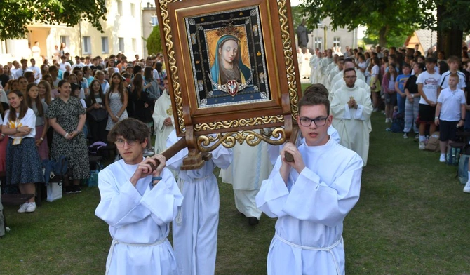 Młody Kościół świętował w Rokitnie