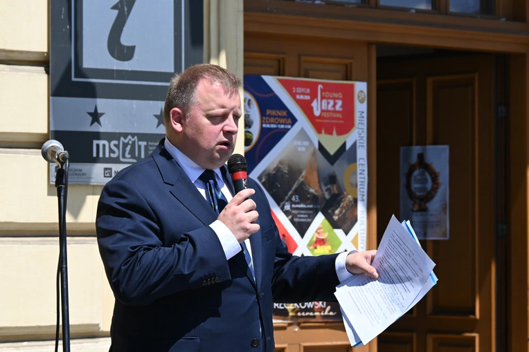 45 lat od Mszy św. z Janem Pawłem II na nowotarskim lotnisku 