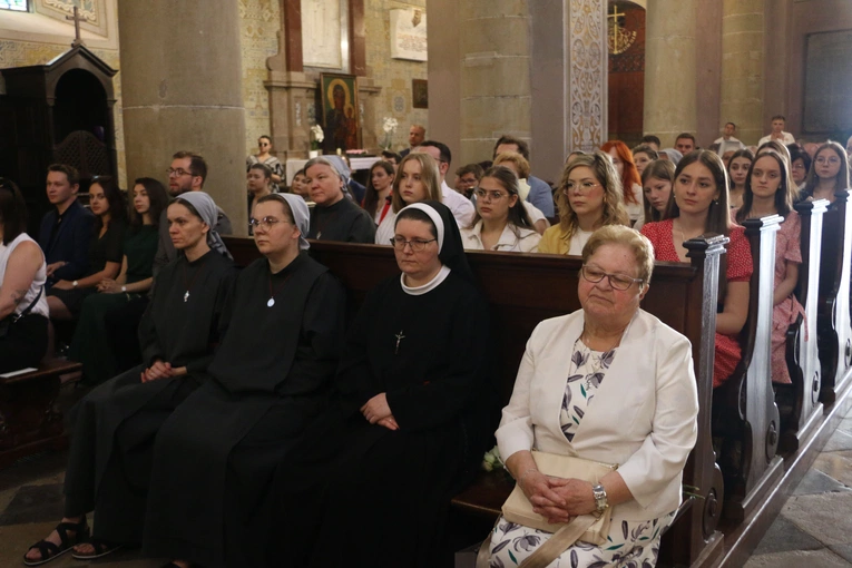 Płock. Święcenia kapłańskie