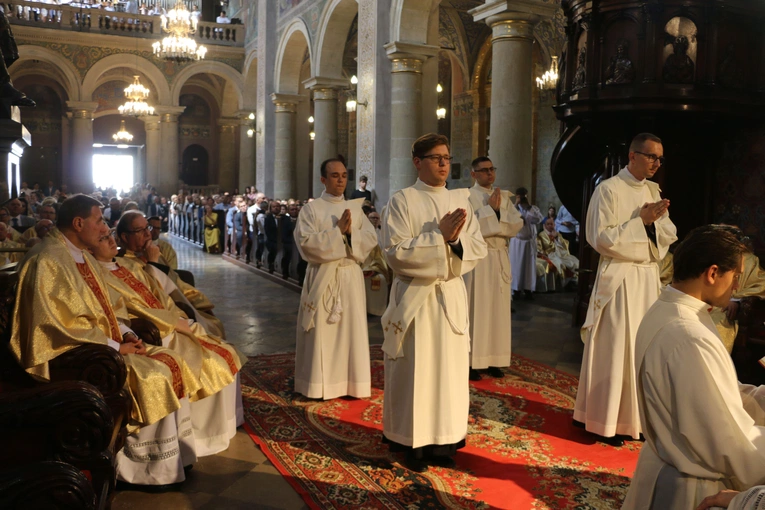 Płock. Święcenia kapłańskie