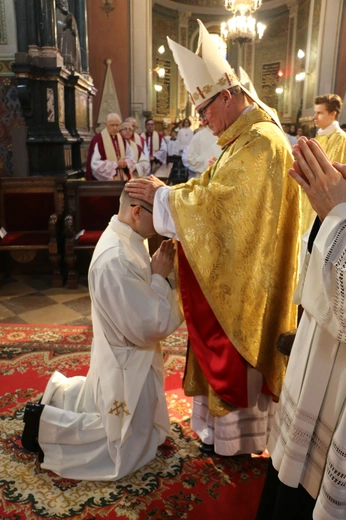 Płock. Święcenia kapłańskie