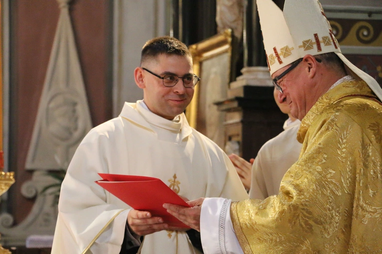 Płock. Święcenia kapłańskie