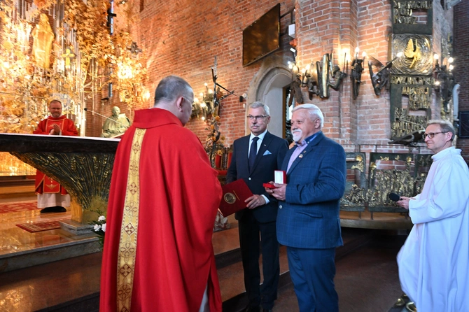 Uroczystości 40. rocznicy śmierci bł. Jerzego Popiełuszki w bazylice św. Brygidy