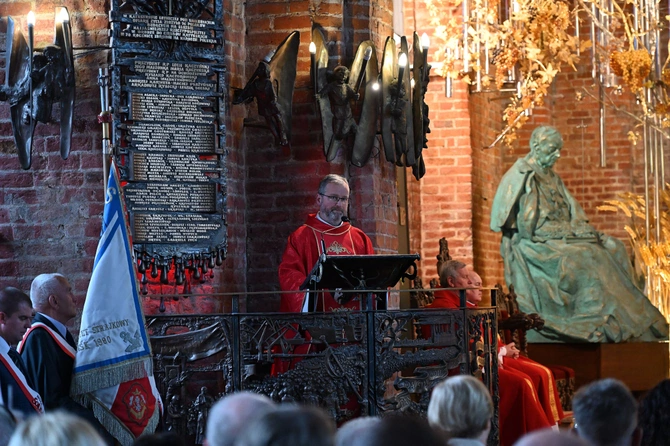 Uroczystości 40. rocznicy śmierci bł. Jerzego Popiełuszki w bazylice św. Brygidy