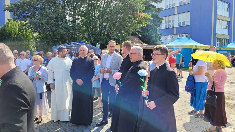 Familiada i Marsz dla Życia i Rodziny w Tarnobrzegu