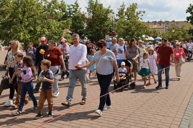 Familiada i Marsz dla Życia i Rodziny w Tarnobrzegu
