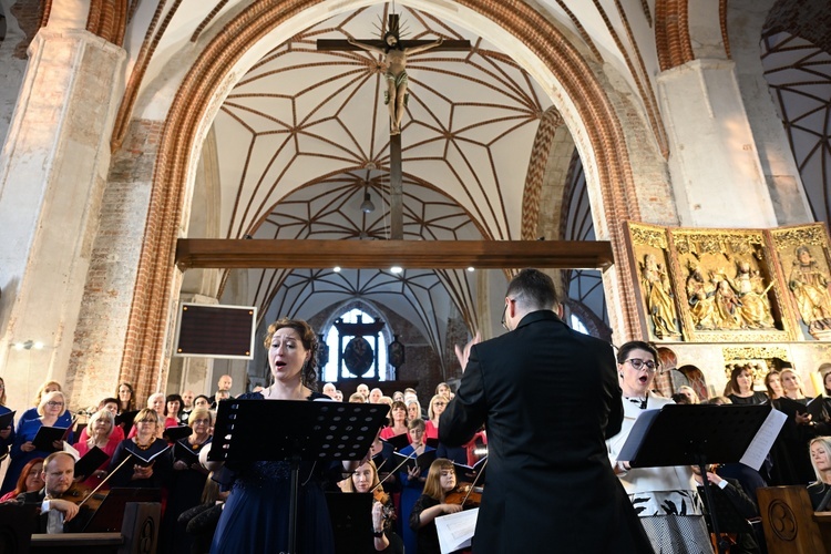 Chóry lekarzy wystąpiły w kościele św. Katarzyny w Gdańsku