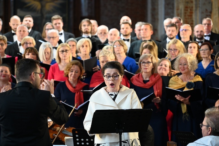 Chóry lekarzy wystąpiły w kościele św. Katarzyny w Gdańsku