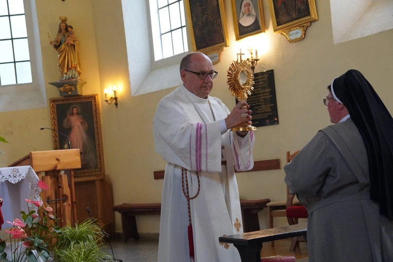 Pielgrzymka do grobu i miejsca męczeństwa bł. s. M. Acutiny