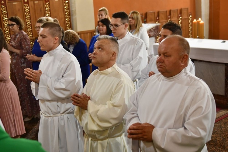 Błogosławieństwo precentorek i ceremoniarzy w zielonogóskiej konkatedrze