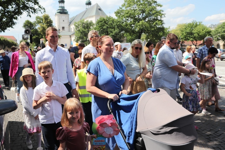 Marsz dla życia i rodziny w Łowiczu