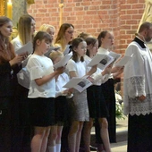 Maryja jest tą, która całą swoją nadzieję pokłada w Panu