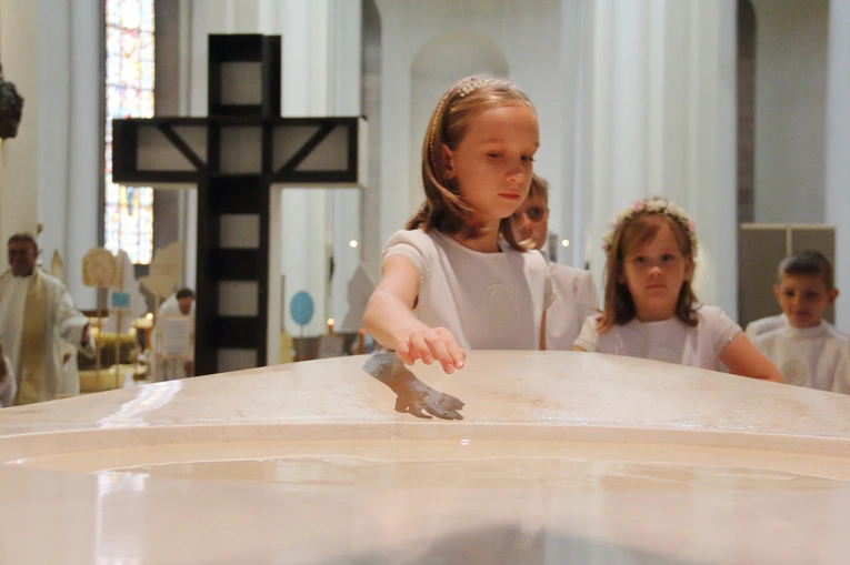  Diecezjalna pielgrzymka dzieci wczesno- i pierwszokomunijnych do archikatedry Chrystusa Króla