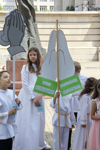  Diecezjalna pielgrzymka dzieci wczesno- i pierwszokomunijnych do archikatedry Chrystusa Króla