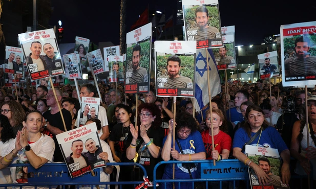 Izrael uwolnił czterech sposród jeszcze przetrzymywanych przez Hamas zakładników