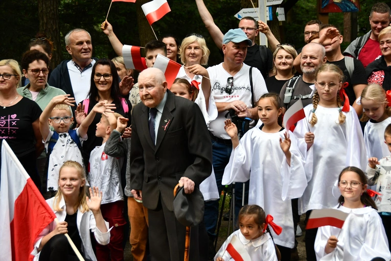 Piekarska Góra. 160 lat krzyża powstańczego
