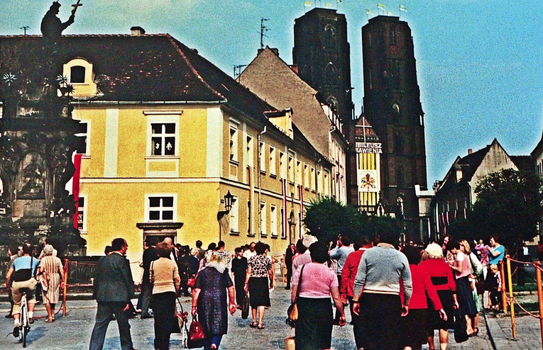 W latach 1985–1991 Kościół wrocławski przeżywał ważną odnowę.