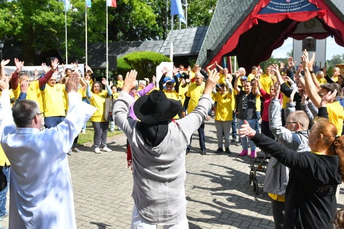 Rokitno w kolorze ciepła i radości